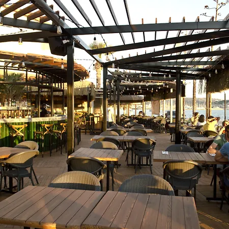 酒店 克尔曼酒店 Çeşme