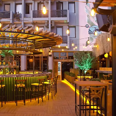 克尔曼酒店 3* Çeşme