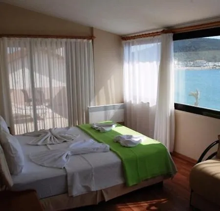 Hotel Kerman Cesme
