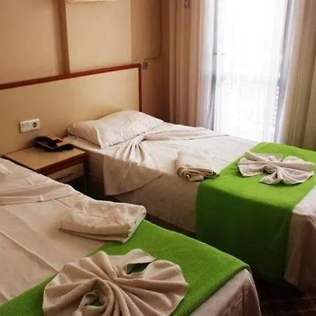 Szálloda Kerman 3*