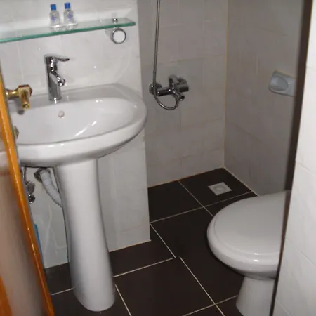 Szálloda Kerman 3*