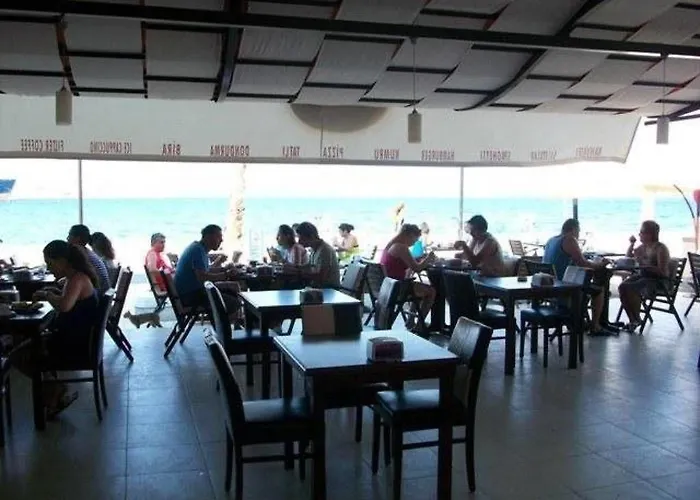 Ξενοδοχείο Kerman 3*